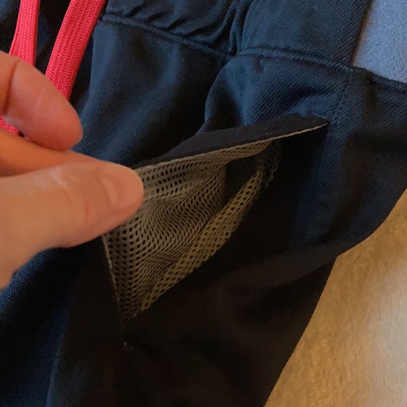 Like new— Under Armour athletic pants - Picture 11 of 11